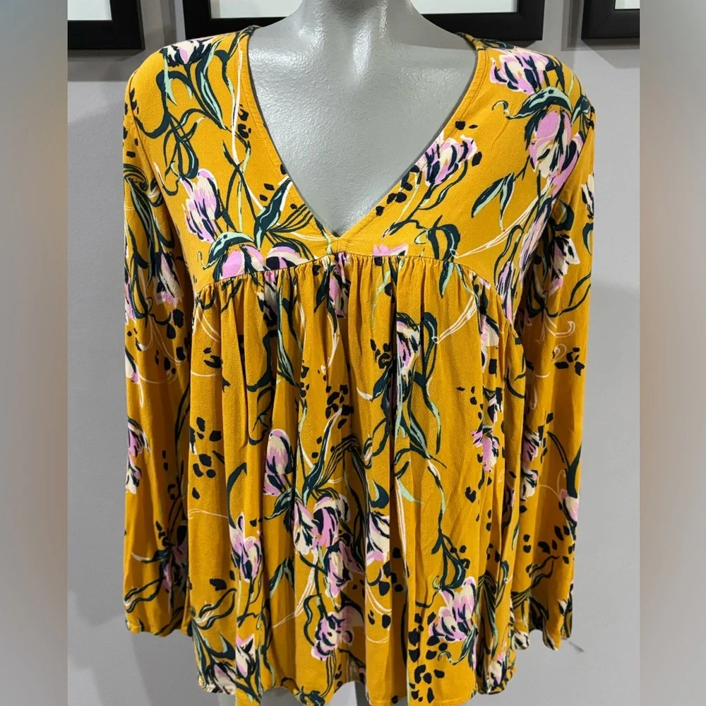 FREE PEOPLE Bella Floral Print Tunic XS Yellow Boho Babydoll Long Sleeve Top